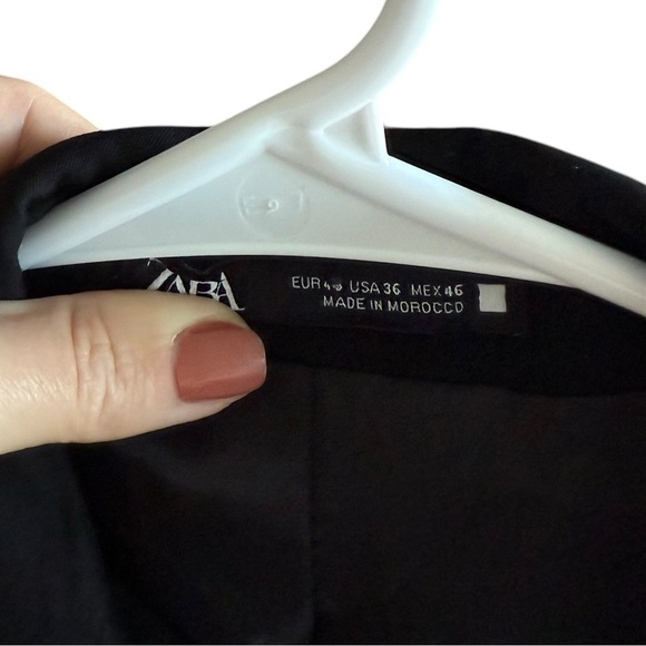 ZARA Black Two Buttons Closure Blazer Size Small - Picture 12 of 16